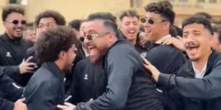 شاهد الأفراح تتواصل في القناة: ضحك × رقص × فرحة صعود = إحنا بالممتاز