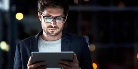 نصائح طبية لحماية العين في عصر الشاشات