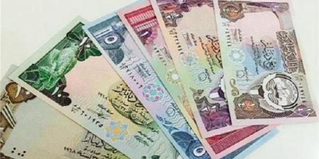 سعر الدينار الكويتي أمام الجنيه اليوم الجمعة 10-4-2026