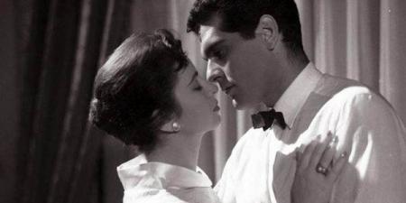 خدعة تحولت إلى أشهر قصة حب.. تفاصيل أول لقاء بين عمر الشريف وفاتن حمامة