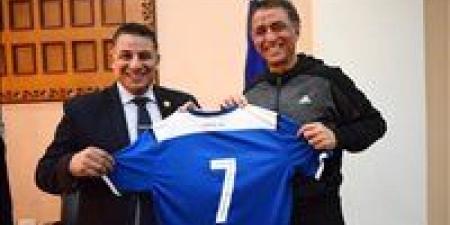 القناة يجدد عقد عبدالناصر محمد لقيادة الفريق في الدوري الممتاز