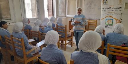 استمرار مبادرة "أنا متعلم مدى الحياة" بالفيوم لتعزيز التمكين الاقتصادي والتنمية المجتمعية