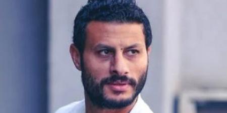 استمرار غياب محمد الشناوى عن الأهلى فى مواجهة بيراميدز بسبب الإيقاف