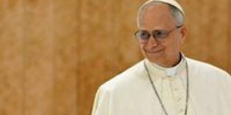 صدام الكنيسة والبيت الأبيض.. البابا ليو الرابع عشر يتحدى سياسات واشنطن