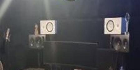 ضبط مدير استوديو تسجيل صوتي بدون ترخيص بالعجوزة