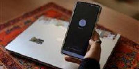 الظلام الرقمي وسيطرة قوات الإنترنت.. قصة خسائر مليارية تضرب الاقتصاد الإيراني