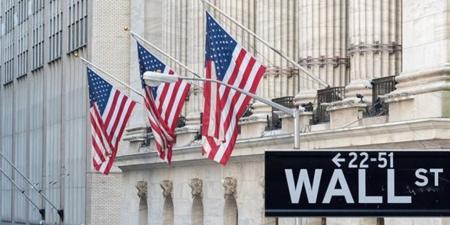 البنوك الأمريكية الكبرى تحقق نحو 50 مليار دولار أرباحًا مع تقلب الأسواق بسبب حرب إيران