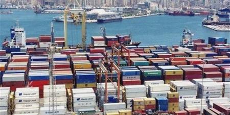 استقبال238.7 ألف طن سلع.. ونشاط حركتي التداول والملاحة بميناء الإسكندرية