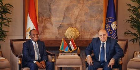 رئيس هيئة الدواء المصرية يستقبل وفدًا من جمهورية إريتريا لبحث تعزيز التعاون