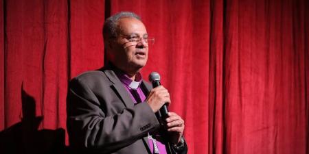 القس أندريه زكي: الخروج من دائرة الراحة هو أساس البناء الحقيقي للخدمة المؤثرة