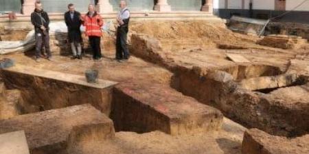 العثور على آثار معسكر رومانى قديم أسفل قصر بولونجارو فى ألمانيا