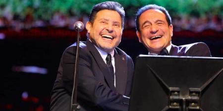 محمد ثروت يدعو لـ هاني شاكر بعد تعرضه لأزمة صحية: «اللهم اشف أخي وحبيبي»