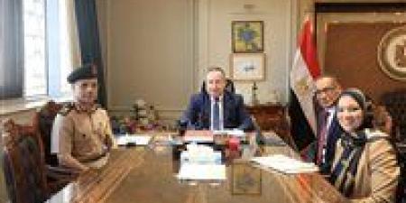 وزير التعليم العالي يتابع تطورات مشروع الجينوم المصري