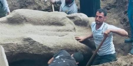 مصدر بالآثار يكشف التفاصيل الأولية عن التمثال المعثور عليه بالشرقية (خاص)