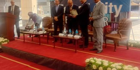 افتتاح معرض الكتاب بمدينة زويل بمشاركة واسعة لقطاعات الثقافة.. صور