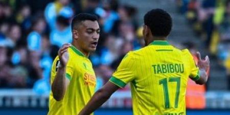 إيقاف مدرب مصطفي محمد 4 مباريات في الدوري الفرنسي