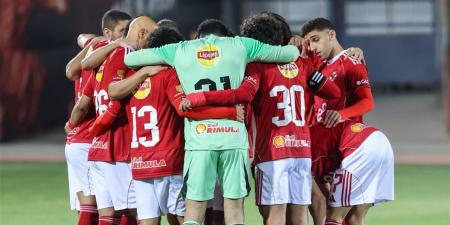 الخميس.. الأهلي يستأنف تدريباته استعدادًا لقمة بيراميدز في صراع الصدارة