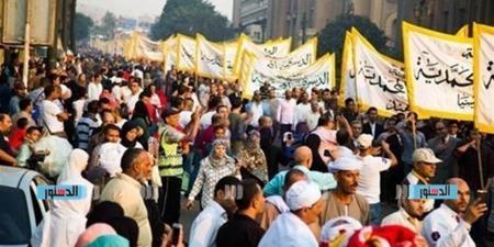 العارف بالله …الآف المريدين يحتفلون بالليلة الختامية لقطب صوفية سوهاج