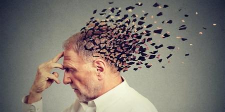 الزهايمر.. كيف نبطئ تطور المرض لدى كبار السن؟