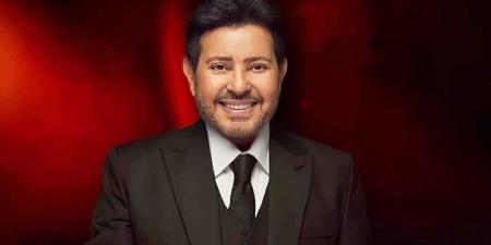 مصادر للدستور: تحسن ملحوظ في الحالة الصحية للفنان هاني شاكر