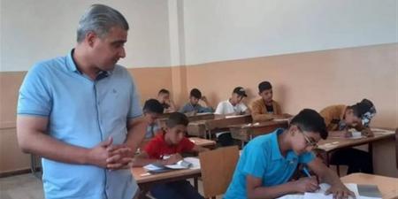 لا داعي للقلق.. كيف يحمي نظام "البكالوريا" مستقبل الطلاب؟ خبير تربوى يجيب