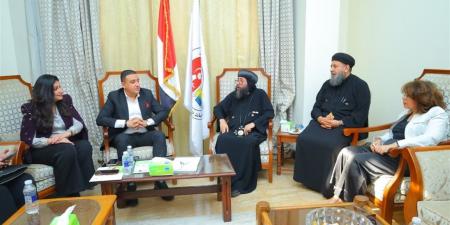 أسقفية الخدمات وصناع الخير يعلنان تعاونًا تنمويًا جديدًا لخدمة الفئات الأولى بالرعاية