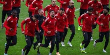 موعد مباراة الأهلي وبيراميدز في مرحلة حسم الدوري المصري والقنوات الناقلة