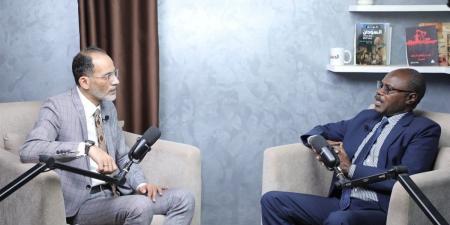 "مناوي" يطرح رؤية حول أطراف الحوار السوداني–السوداني: من يجلس على الطاولة؟(خاص)