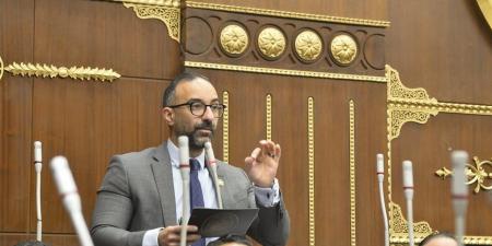 الحمامصي يوجّه 3 تساؤلات لوزير الرياضة حول الهرمونات والاستثمار والتحكيم الرياضي