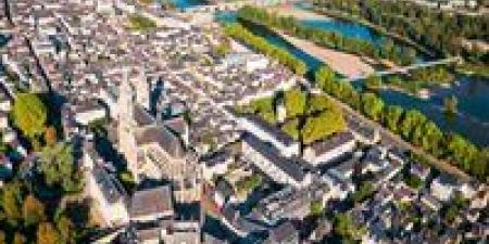 فرنسيون في الحياة وغرباء في الممات.. معاناة المسلمين في مقابر مدينة تور