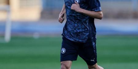 أحمد عاطف قطة يبدأ تدريباته التأهيلية بعد جراحة الأنف