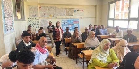 جامعة دمنهور تقضي على أمية 145 مواطنًا في قافلة أبو المطامير