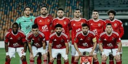 جلسات تحفيزية من إدارة الأهلي للاعبين لمصالحة الجماهير في قمة الدوري