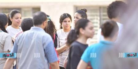 طلاب الثانوية العامة يرفعون مطالبهم قبل الامتحانات: عايزين نظام واضح وعدالة في كل لجنة (خاص)