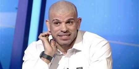 بشير التابعي: الأهلي عنده فرصة في بالدوري.. ولازم الزمالك يقفل على الفريق