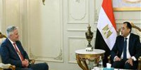 رئيس الوزراء يلتقي سكرتير عام منظمة التعاون الاقتصادي والتنمية