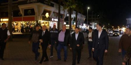 محافظ دمياط يتفقد استعدادات الصيف في رأس البر