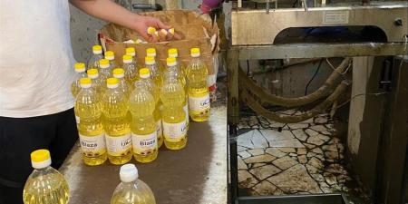 حماية المستهلك يضبط 3 أطنان خل وزيت مجهولة المصدر بالشرقية