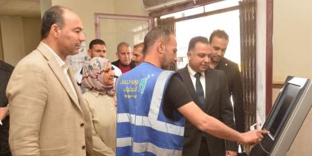 نائب محافظ البحيرة يتفقد المركز التكنولوجي بشبراخيت ويلتقى عددًا من المواطنين