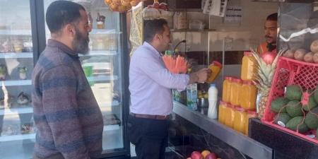 بينها جمبري ولحوم فاسدة.. تموين السويس يضبط أغذية غير صالحة وزيوت مجهولة المصدر