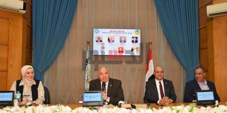 "تجارة طنطا" تنظم ندوة توعوية حول مخاطر التنمر وسبل مواجهته