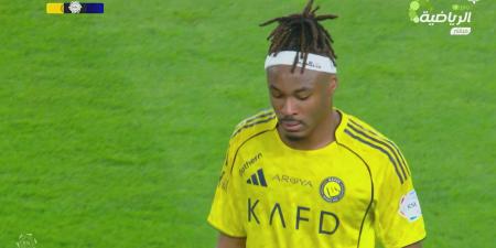 النصر.. ملخص اهداف ونتيجة مباراة النصر ضد الهلال في الدوري السعودي بعد مرور 45 دقيقة