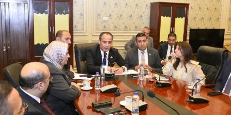 أسامة مدكور: قروض الشركات متناهية الصغر لم تعد دعمًا للمواطن... بل عبئًا يهدد استقرار الأسر