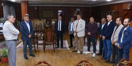 ميناء دمياط يكرم العاملين المتميزين في الحركة والنقل البحري