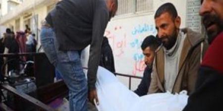 استشهاد وإصابة 5 فلسطينيين في قصف إسرائيلي على مركبة وسط قطاع غزة