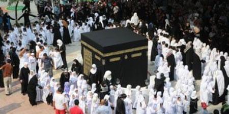 وزارة الحج السعودية: استئناف خدمات إصدار تأشيرات العمرة اعتبارا من اليوم عبر تطبيق "نسك"