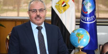 مجلس جامعة قناة السويس يُعلن اعتماد الشعار الجديد لكلية علوم الرياضة