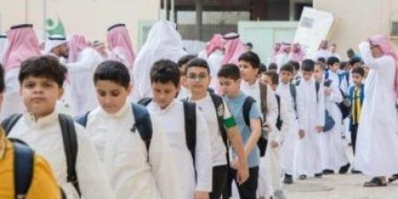 اختبارات نهاية العام الدراسى في السعودية تبدأ 14 يونيو والإجازة 25