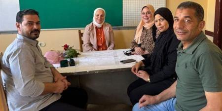 من الفجر حتى منتصف الليل.. مدير تعليم القاهرة تتابع الامتحانات والكنترولات ميدانيًا