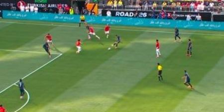 زيكو يتعادل لـ منتخب مصر أمام البرازيل فى الدقيقة 11